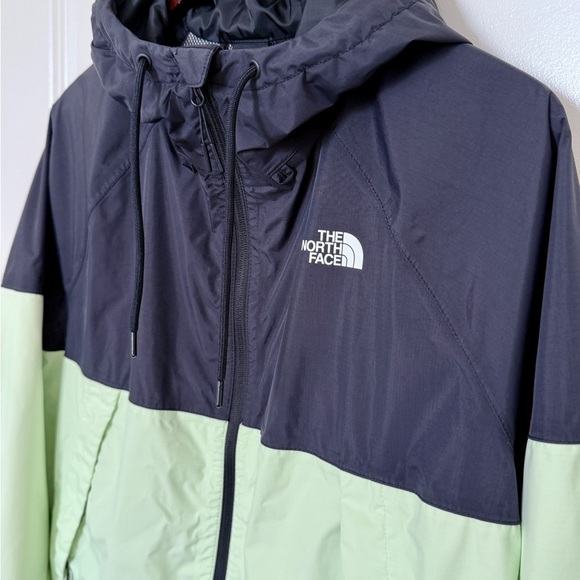 The North Face Women’s Hooded Windbreaker Jacket Black Mint Size M NWOT - Picture 4 of 11